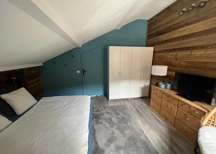 Chez Pierre كورشوفيل